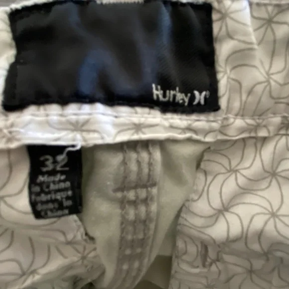 Hurley Cargo Shorts - Picture 2 of 12